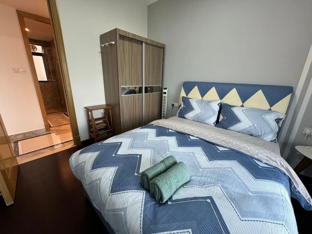 JB City CIQ-R&F Shopping Mall Apartment - photo 25