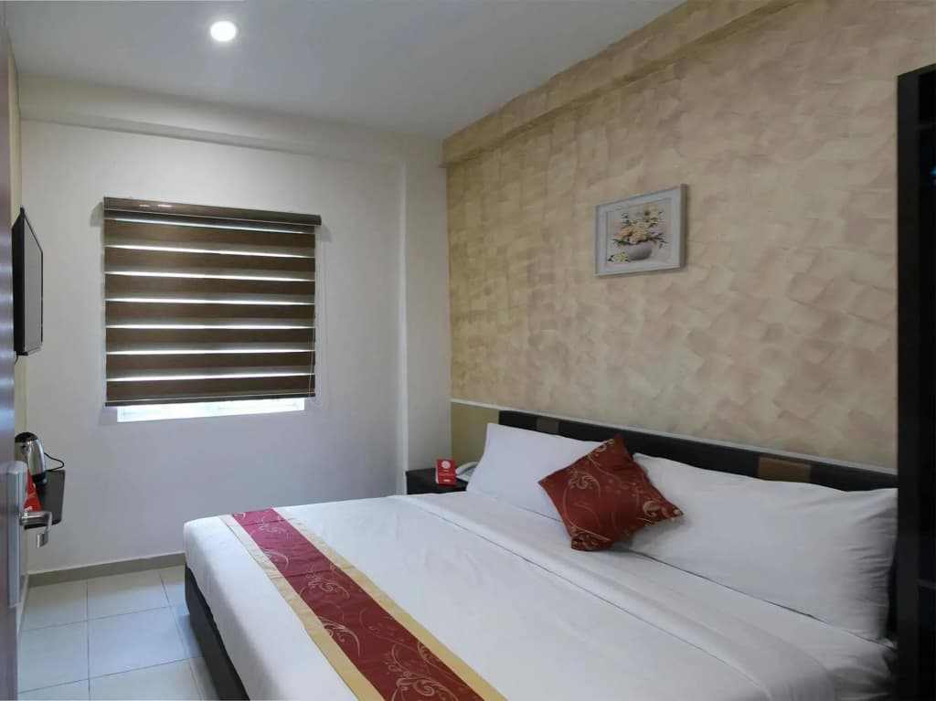 Global Inn Hotel - photo 5