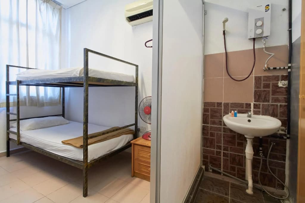 G99 Hotel - photo 8