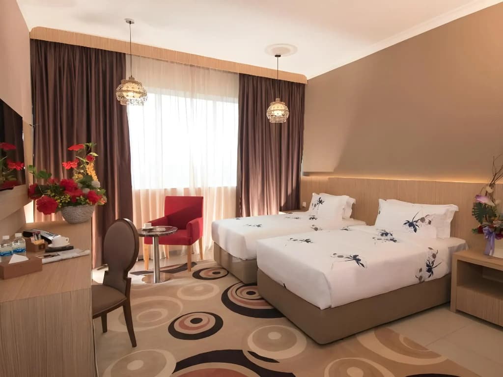 Hotel Holmes Gelang Patah - photo 15