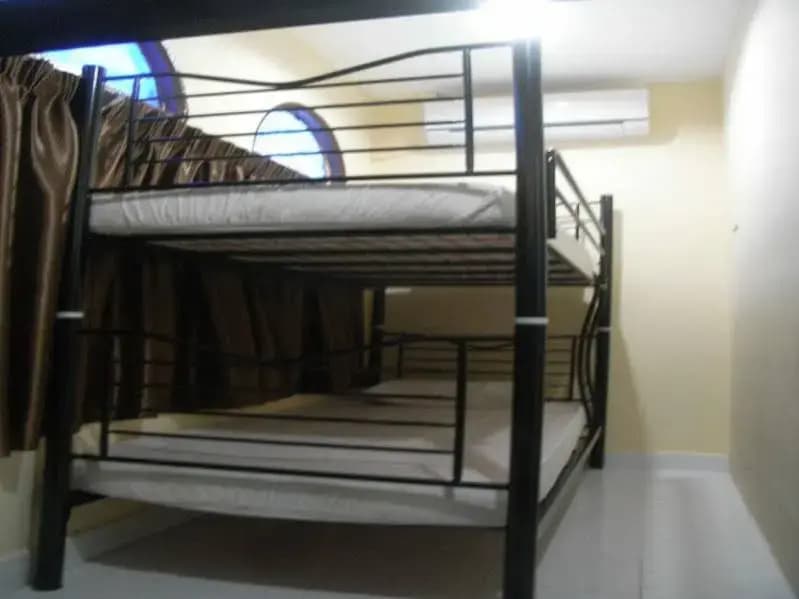V Hostel - photo 6