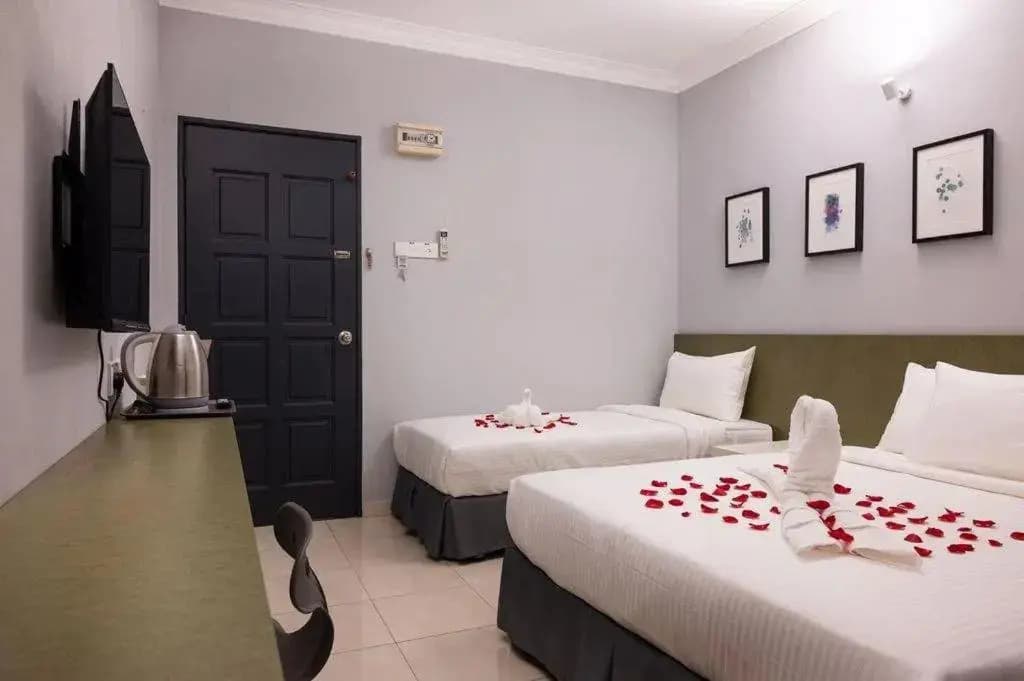 # Hotel - photo 5