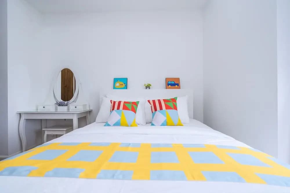 OYO Home 89720 Marvelous 1brGrand Medini - photo 17