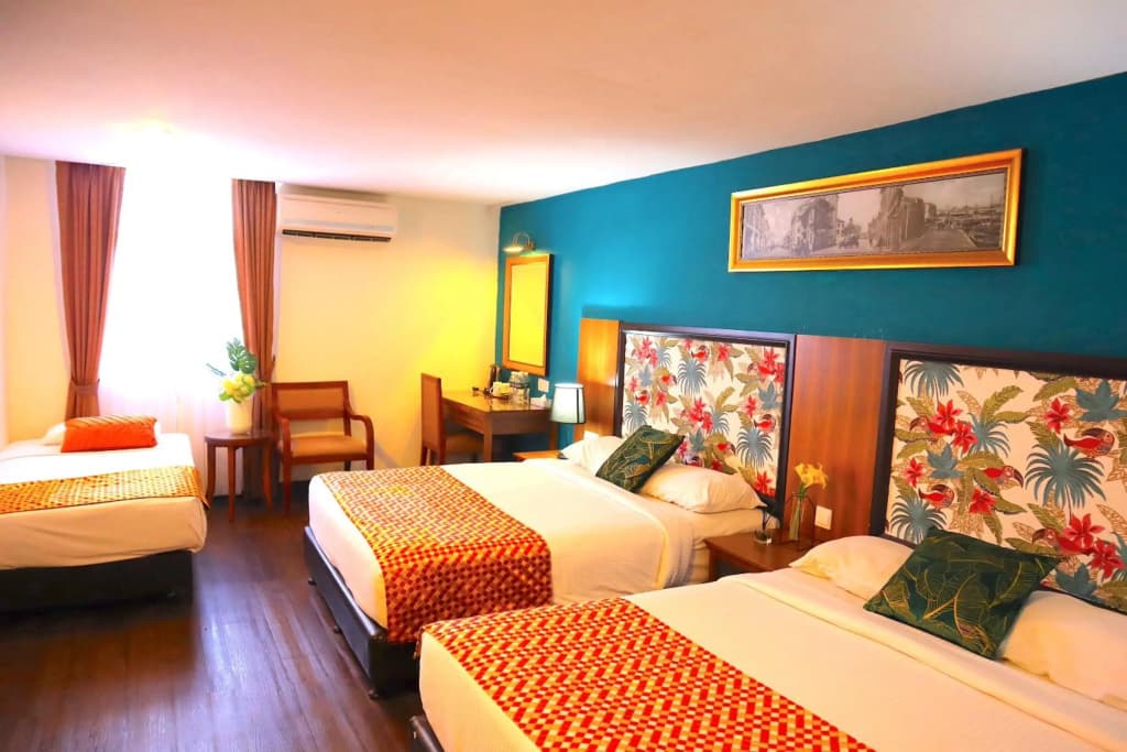 Armenian Street Heritage Hotel - photo 3