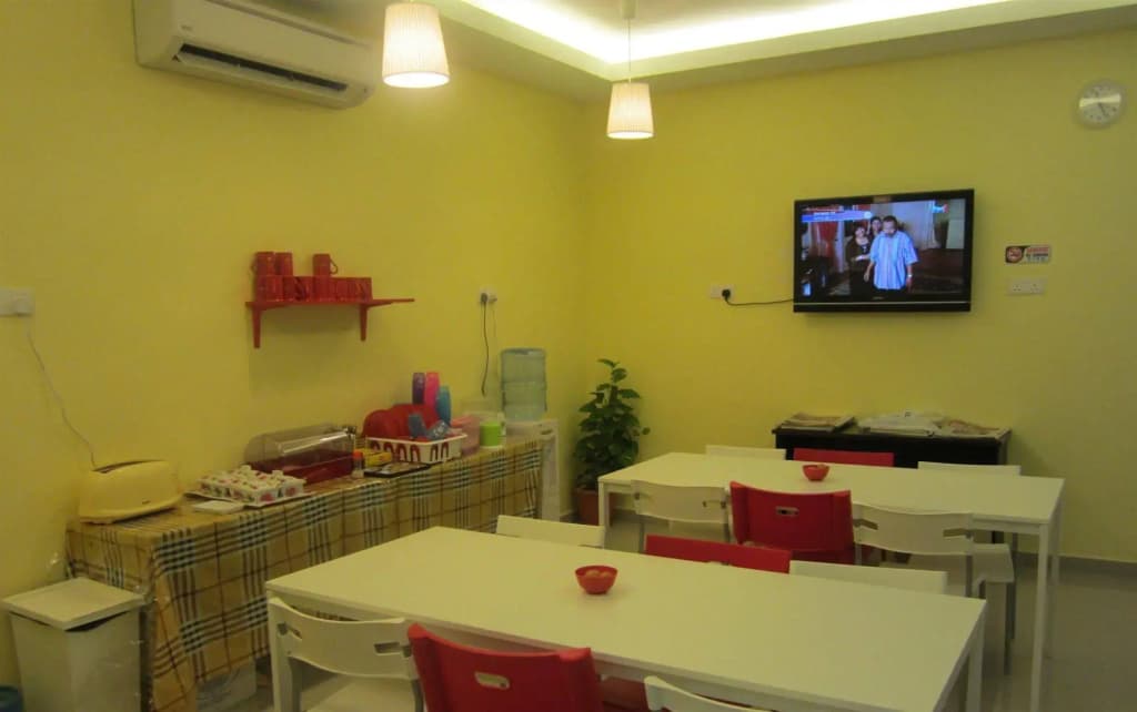 Hotel Zamburger Subang Jaya - photo 5