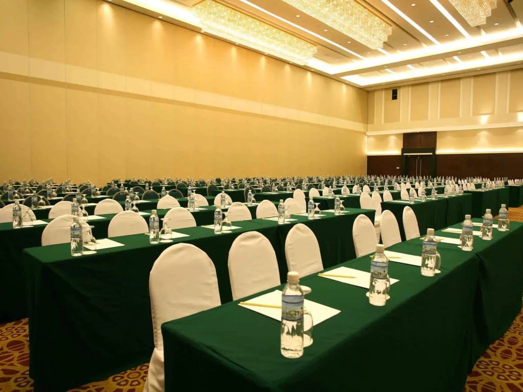 RH Hotel Sibu - photo 13