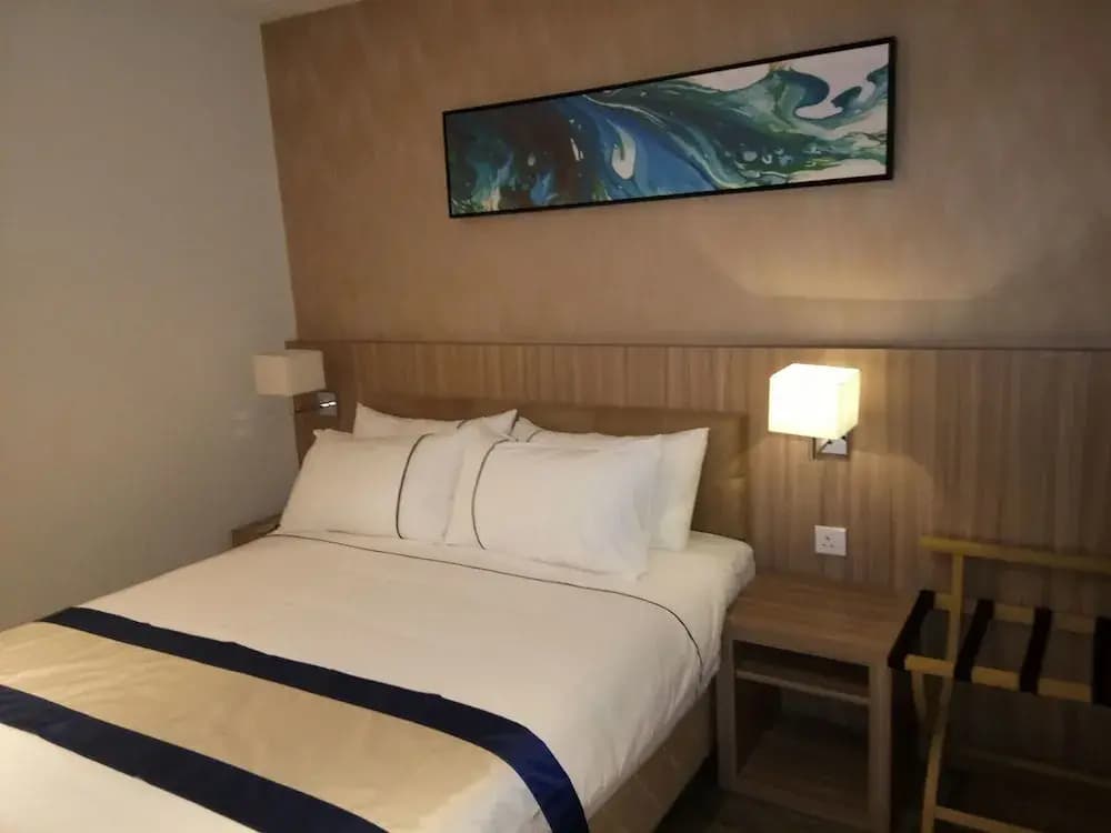 Valentino Rooms by VPHS - Chinatown - photo 19