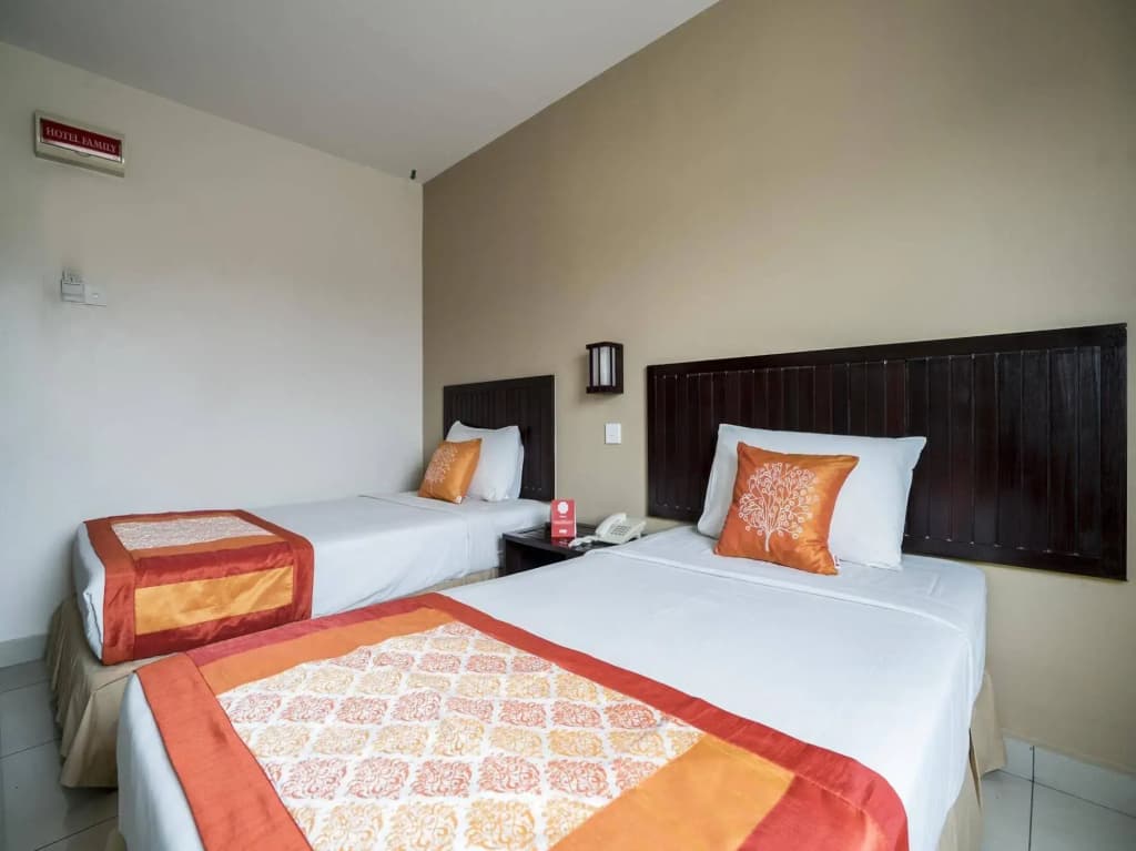 Family Hotel - photo 6