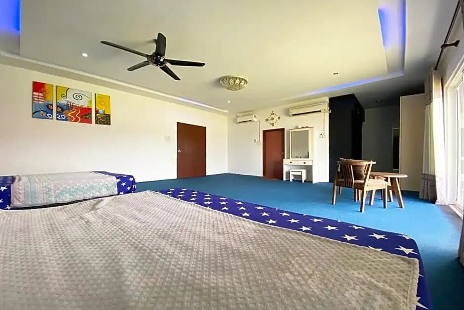 OYO Home 90319 Ambong Bay Resthouse Homes - photo 5
