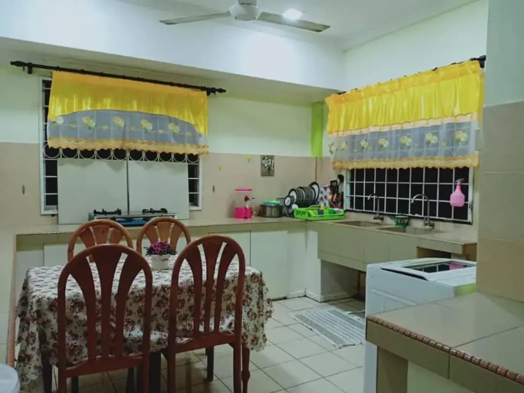 KK Homestays 6 Rooms - photo 15