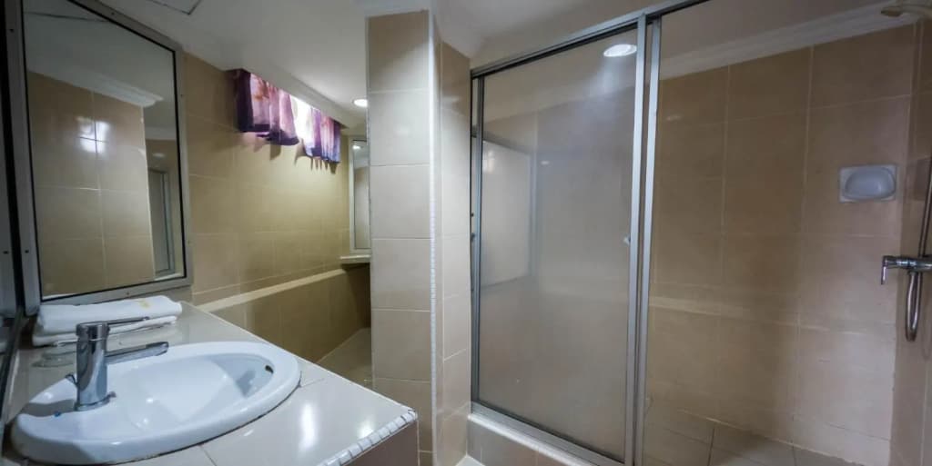 Miri Hotel - photo 10