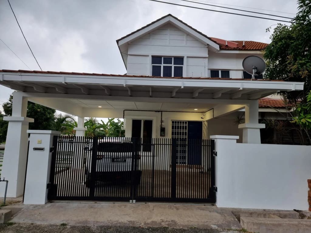 Homestay Kuantan Casa Yara, 2 Storey Corner House - photo 5