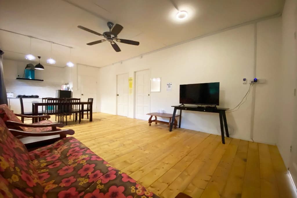 OYO Home 90329 Bridge House Homestay - photo 2