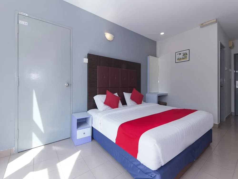 OYO 542 S2 Hotel - photo 3