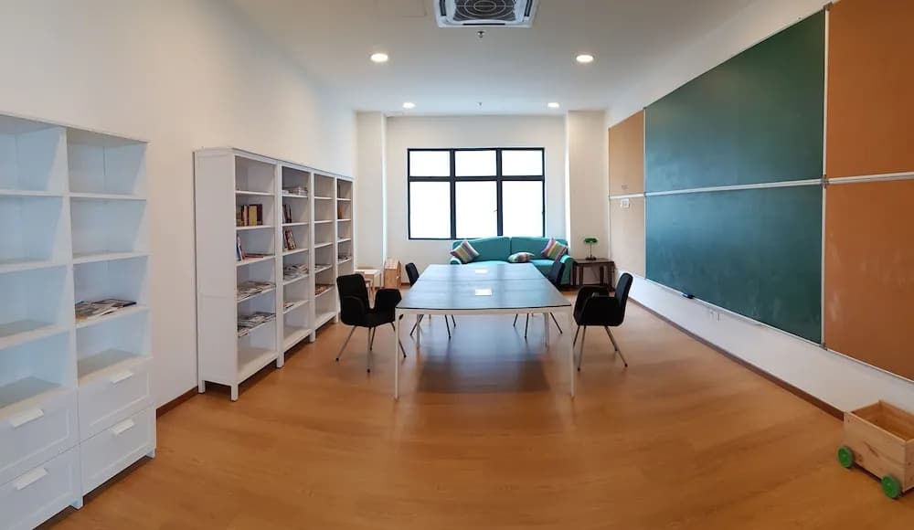 Euzmo Residences at Studio 14 - photo 11