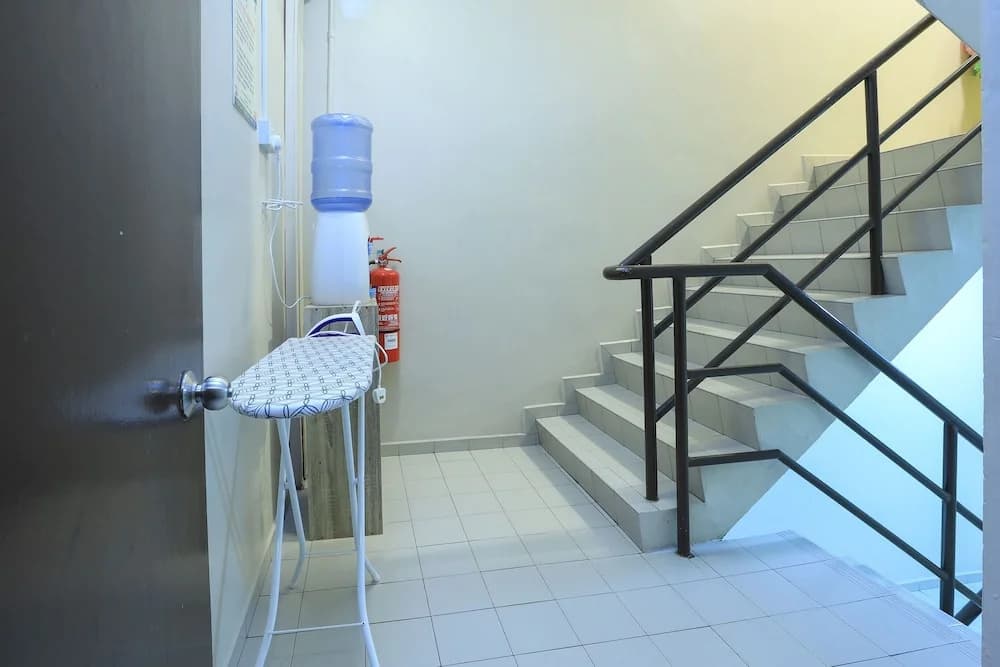 OYO HOME 90244 Dkeris 2bhk Apartment - photo 8