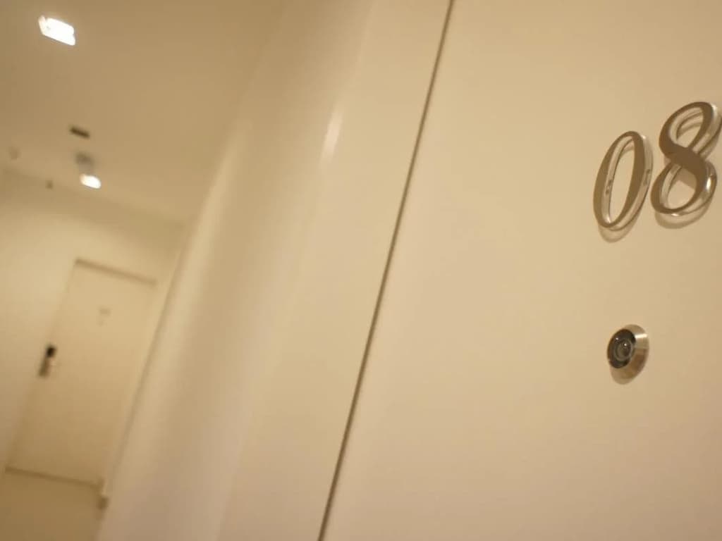 Merlin Hotel - photo 10