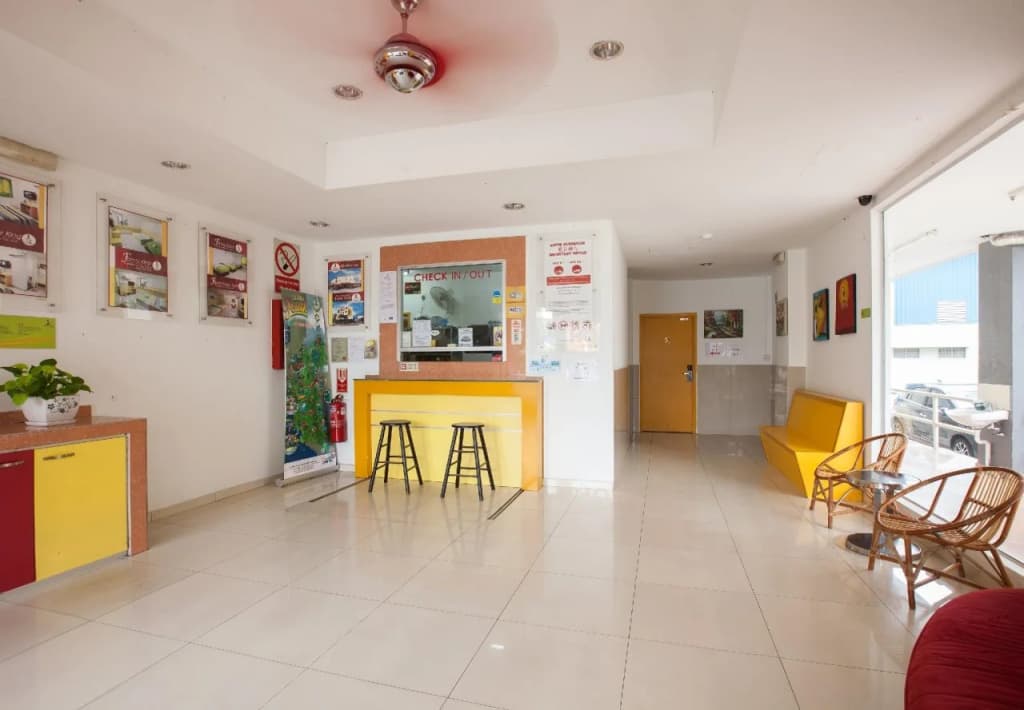 OYO 1226 Hotel Abby IGB Tasek - photo 1
