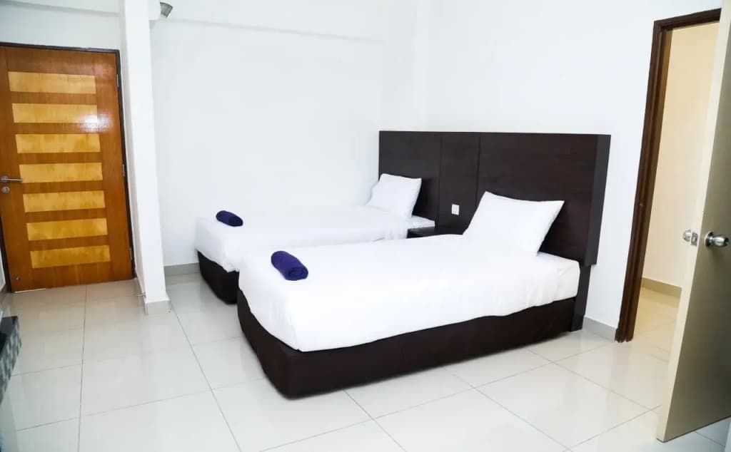 Marina Heights Resort - photo 4