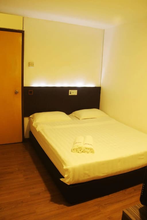 Hotel Mini Indah - photo 9