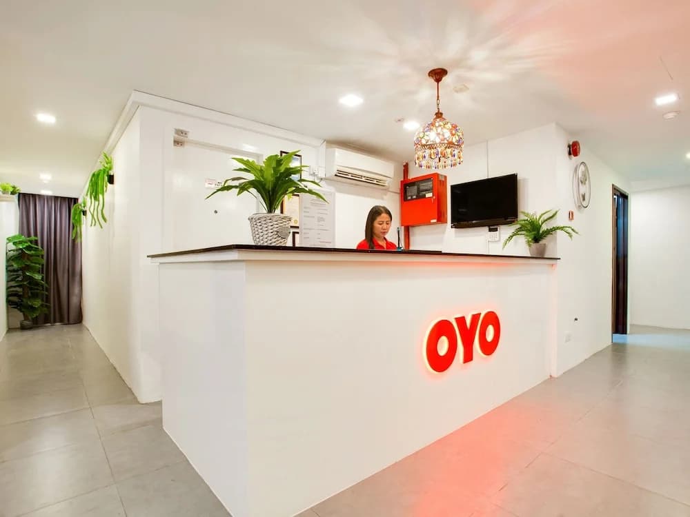 988 Hotel by OYO Rooms - photo 10