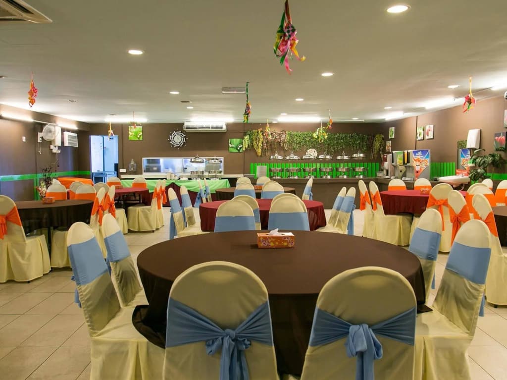 OYO 43961 KK Hotel Kajang - photo 15