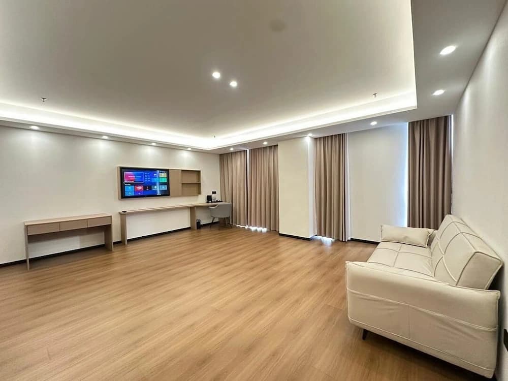 The MAJULAN Hotel - photo 26
