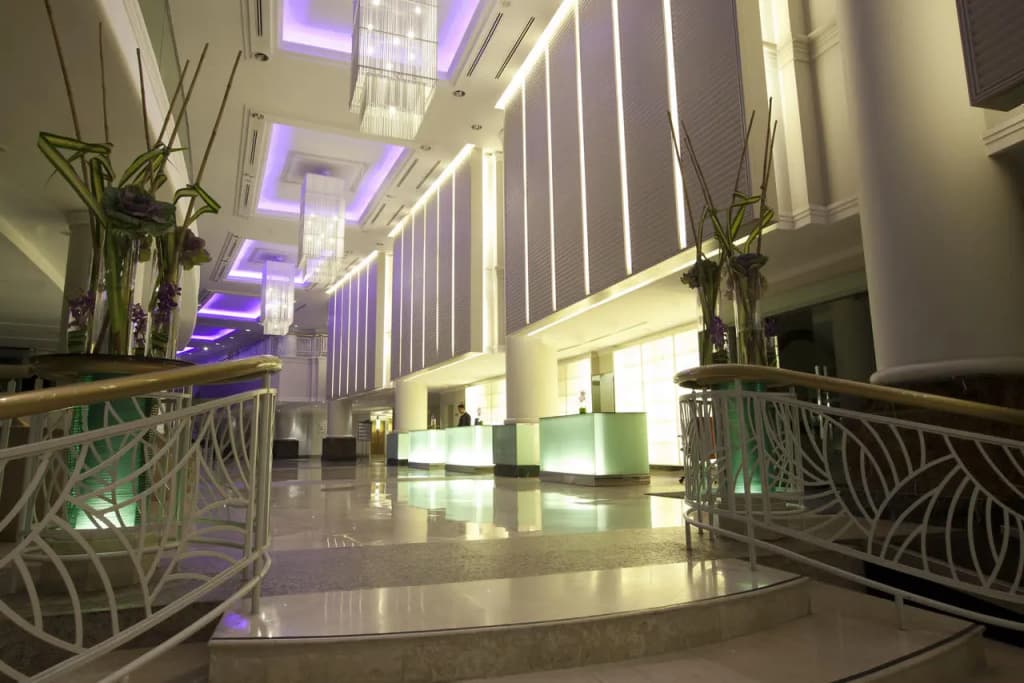 Thistle Johor Bahru Hotel - photo 10
