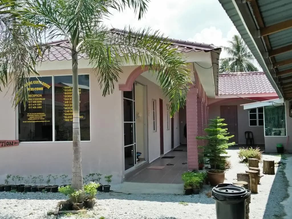Kampung Guest House - Hostel - photo 9