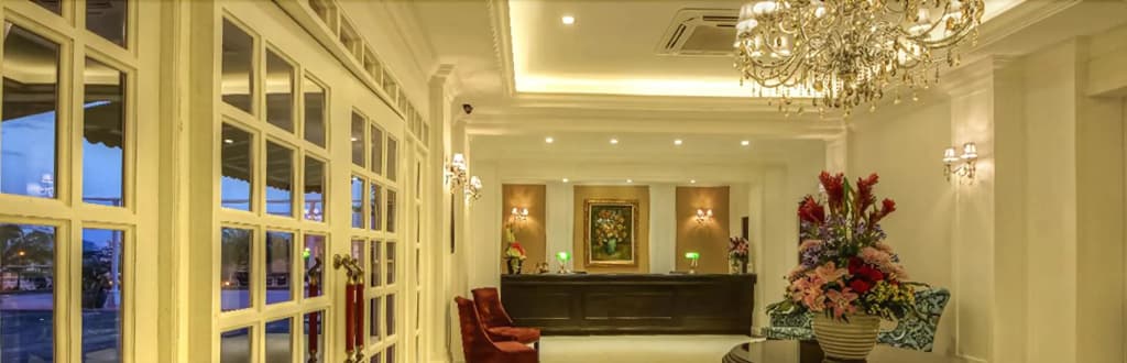 Merdeka Hotel - photo 2