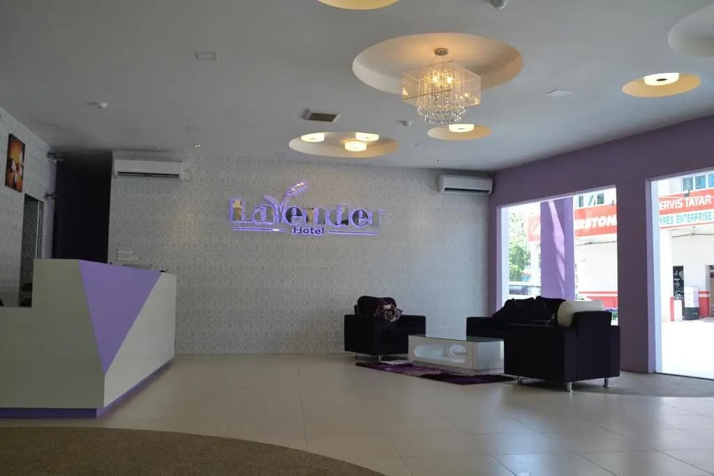 Lavender Hotel Teluk Intan - photo 13