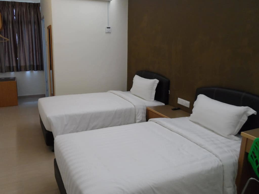 Grand Court Inn Sungai Besar - photo 5