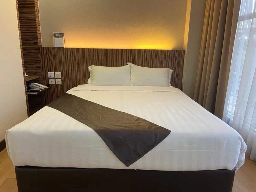 Capital O 90447 Hotel Ezzyhome Kebun Teh - photo 5