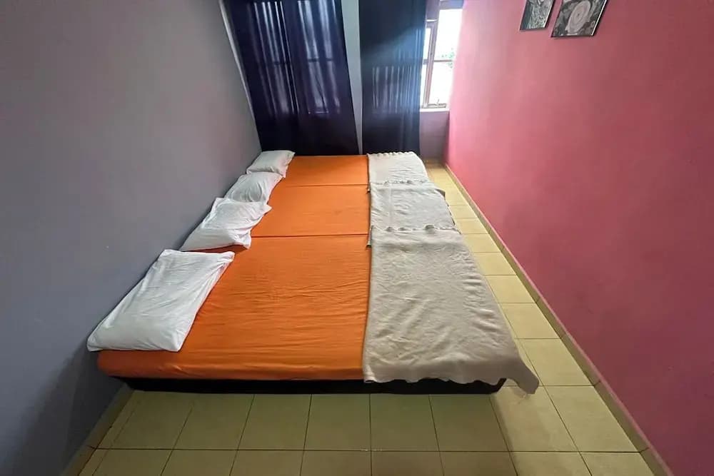 I Rose Budget Hotel - photo 11