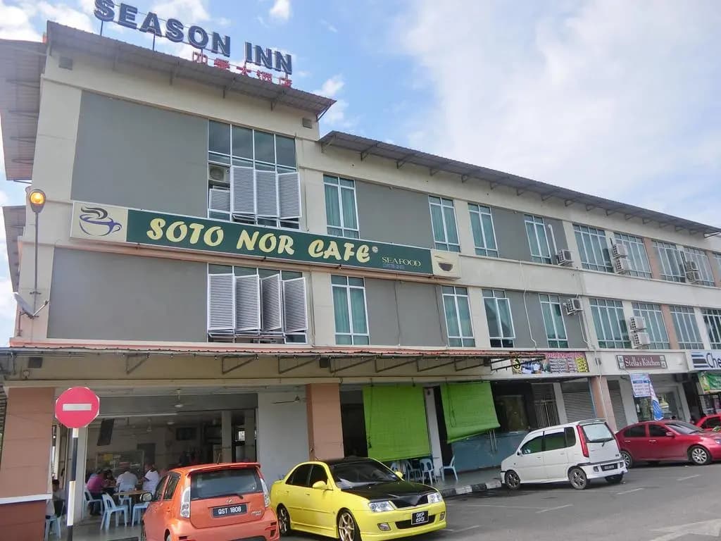 OYO 43987 Season Inn - main photo