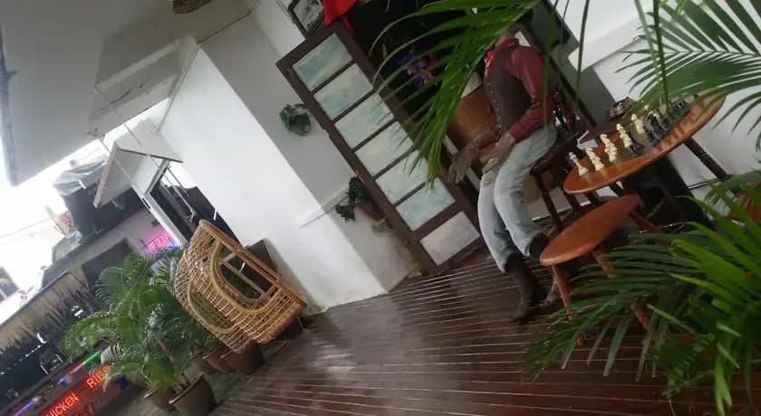 Sandikan Seaview Motel - photo 9
