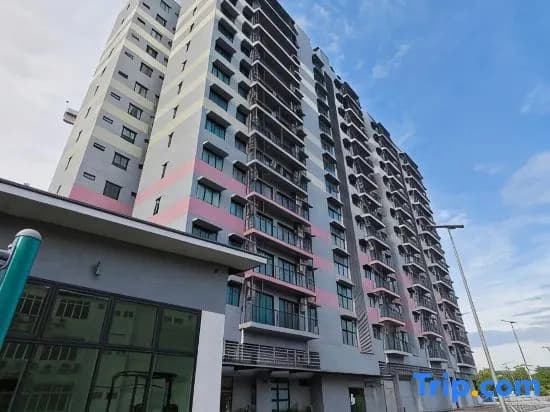 Kenny Hill Residence Kuching by PILLOWTALKS - photo 1