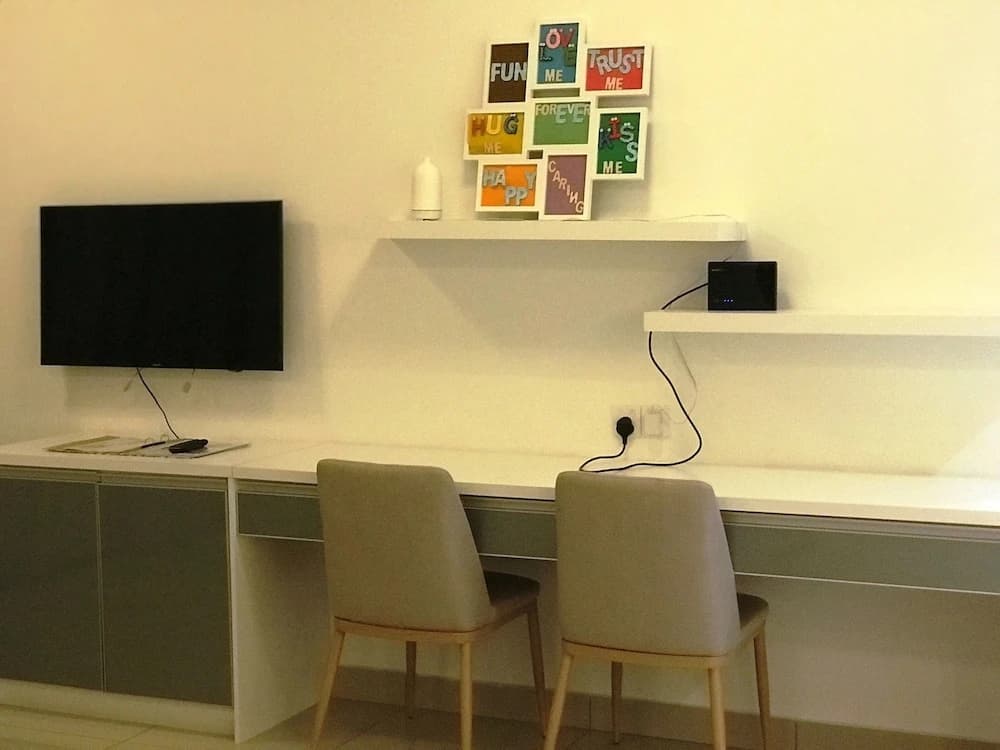 E Studio-Trefoil SetiaCity SetiaAlam - photo 15