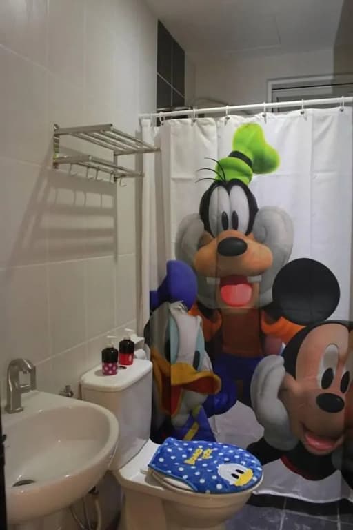 Mickey Mouse Signature Suite - photo 32