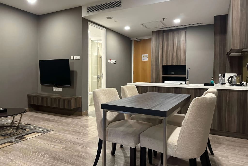 Ramada Suites by Wyndham Kuala Lumpur City Centre - photo 15