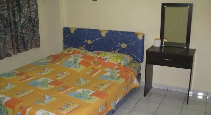 Api Api Apartment - photo 2