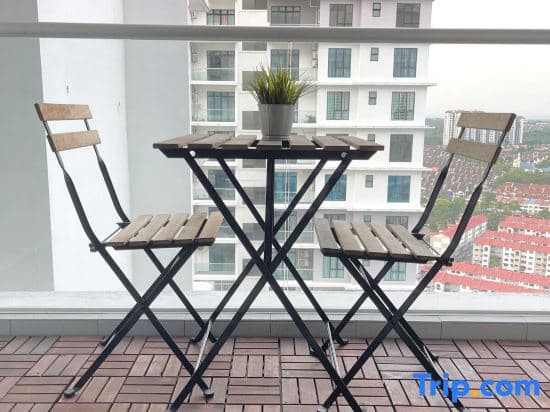 Platino Residence 1MinTo ParadigmMall 2-4pax - photo 1