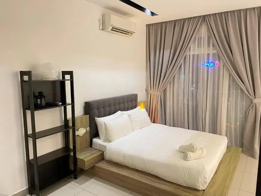 Studio with a Balcony @Twin Galaxy Residence - photo 4
