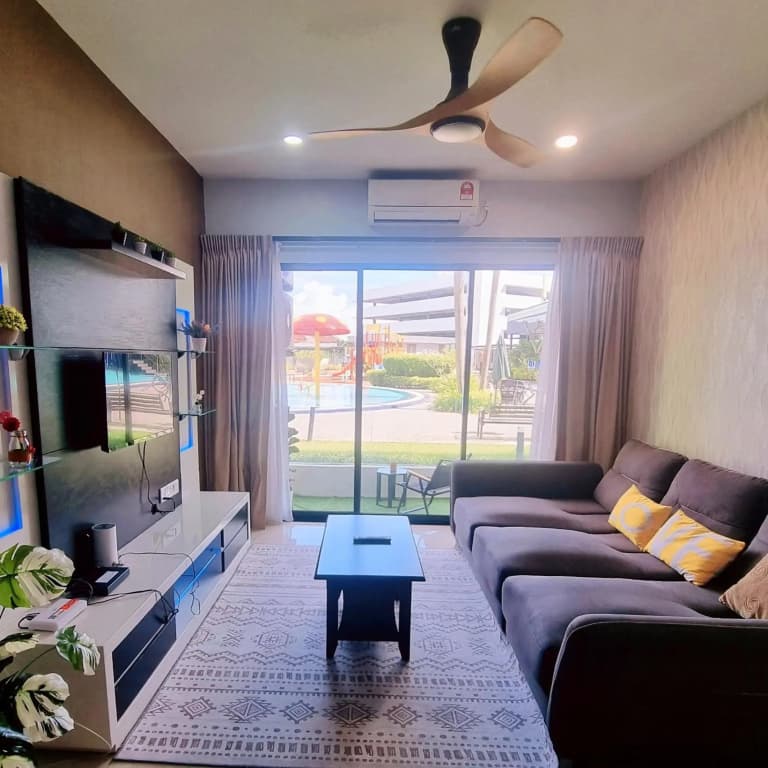8 GroundFloor PoolSide Manhattan Homestay Ipoh - photo 4
