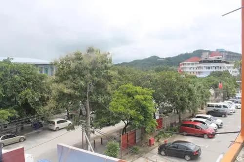 Sweet Monkey Backpacker Hostel - photo 6