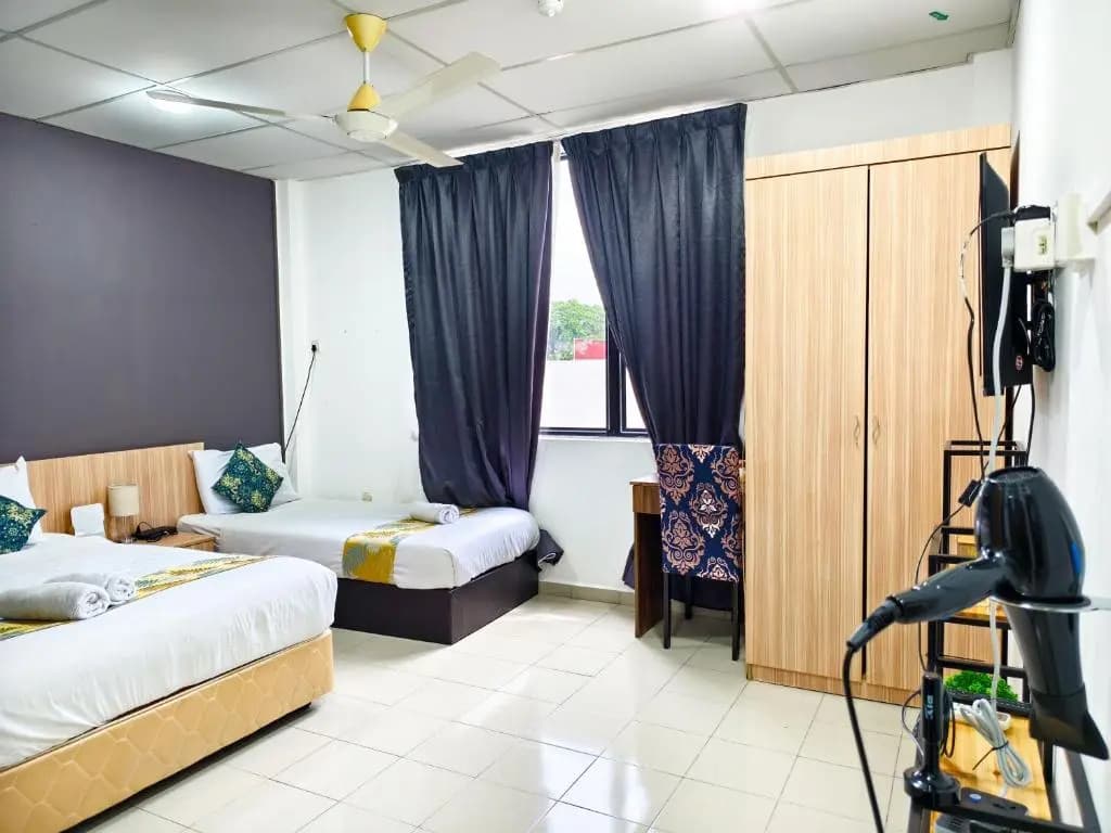 Salaam Suites Hotel - photo 32