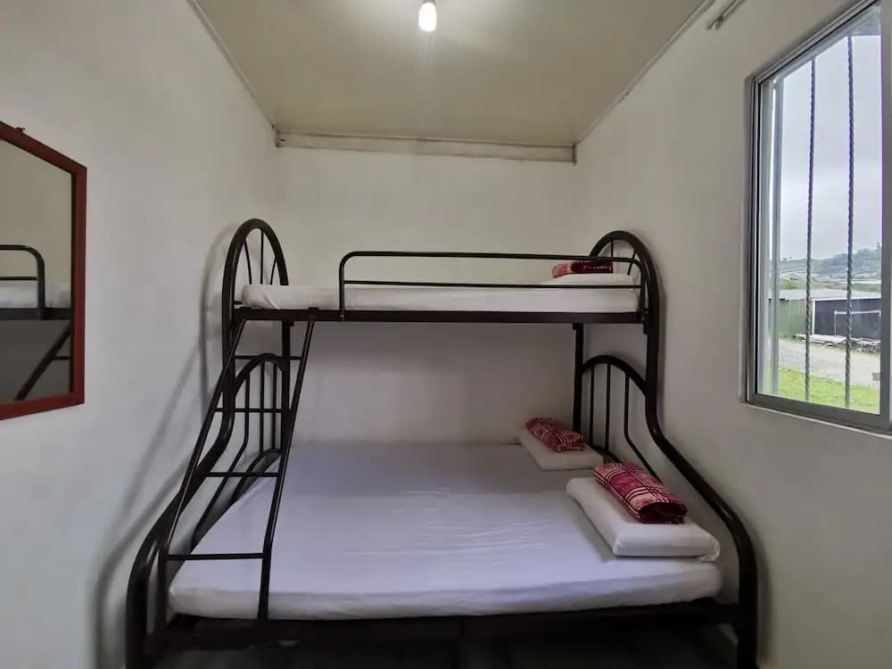 SPOT ON 89963 Sinurambi Homestay 2 - photo 4