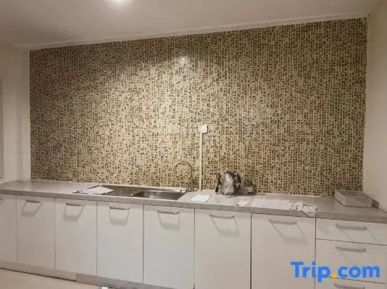 Spacious & Homey Apartment at Marina Island by JoMy Homestay - photo 5
