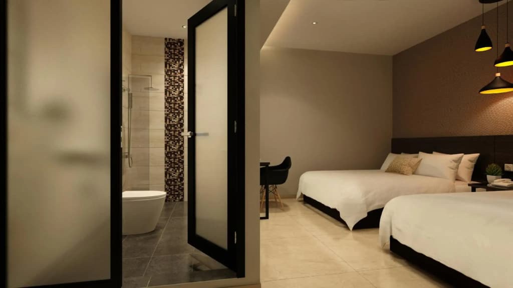 The Square Hotel - photo 20