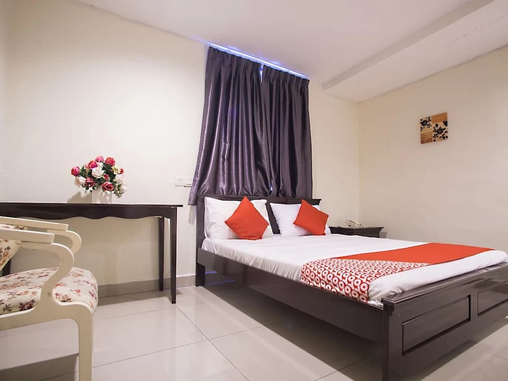 KK Hotel Kajang by OYO - photo 5
